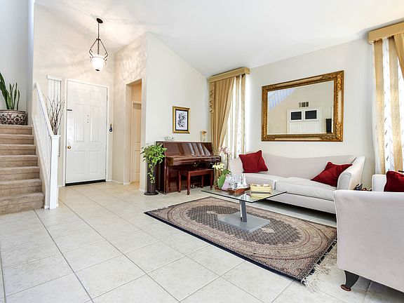 5th image of 10164 Marchant Ave