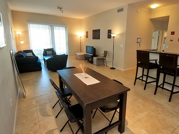 4th image of 802 W Windward Way #Ph03