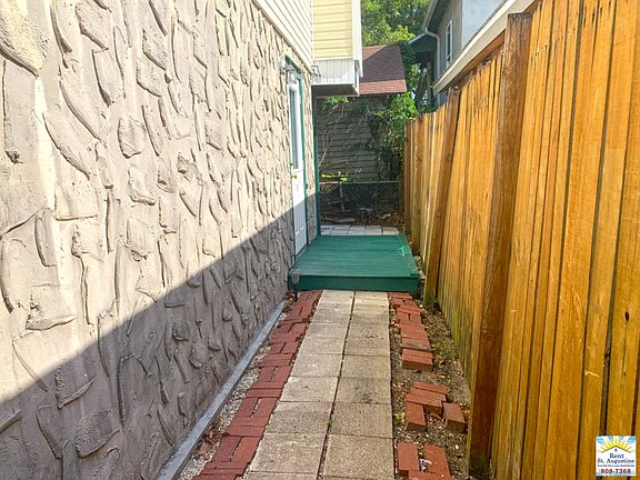 2nd image of 138 Oviedo St #B