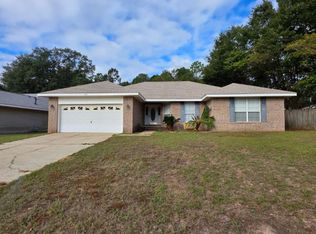 6913 Hanover Ct, Milton, FL 32570