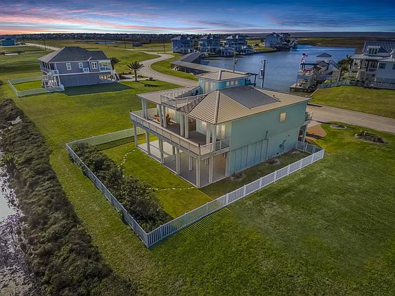 2nd image of 21111 W Sunset Bay Dr