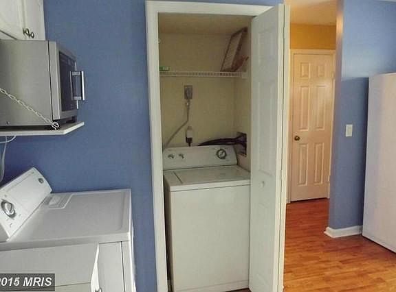 5th image of 10606 Greta Lynn Ct