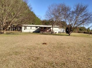 370 Peafowl Rd, Sylvester, GA 31791