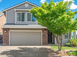 131 SW Oliver Ct, Dundee, OR 97115