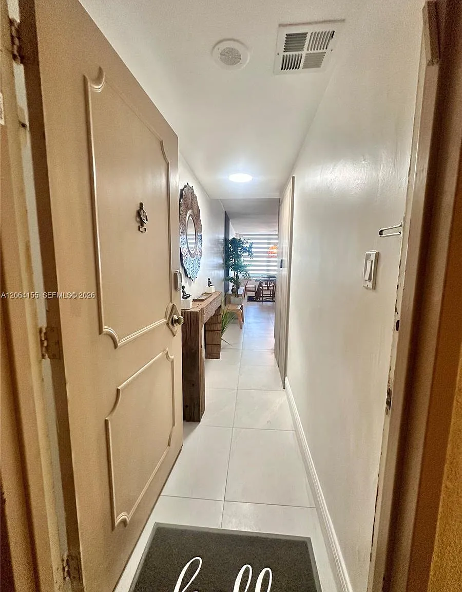 Four Winds Condo — Photo 4