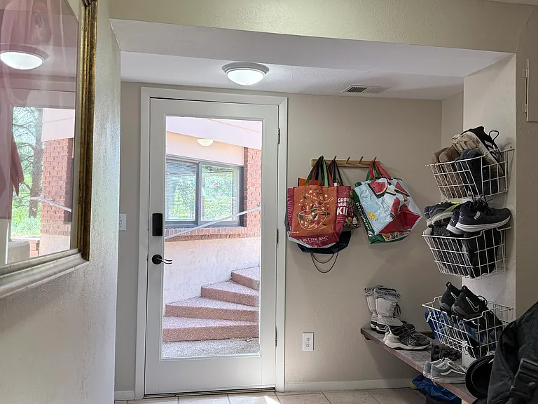 4250 Grinnell Ave — Photo 21
