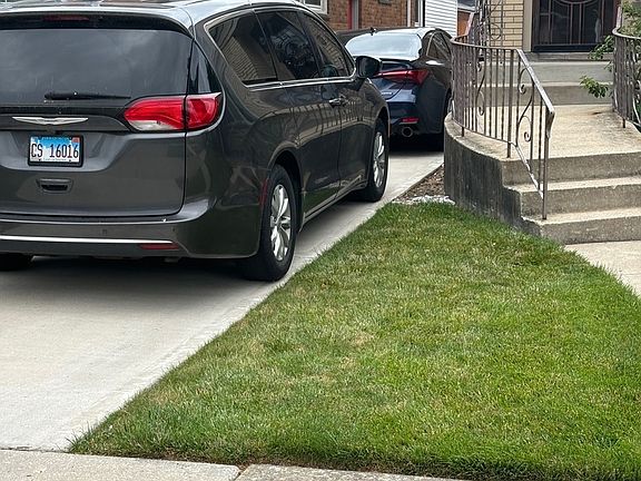 3rd image of 9737 S Claremont Ave