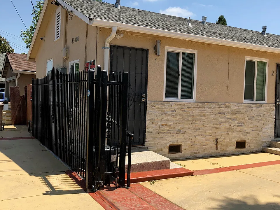 315 E Elm St #6