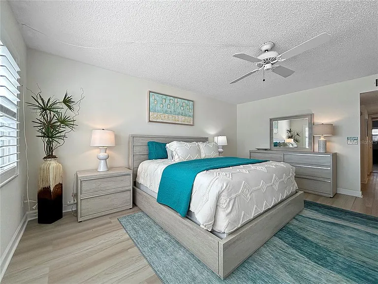 4325 Gulf Of Mexico Dr #305 — Photo 14
