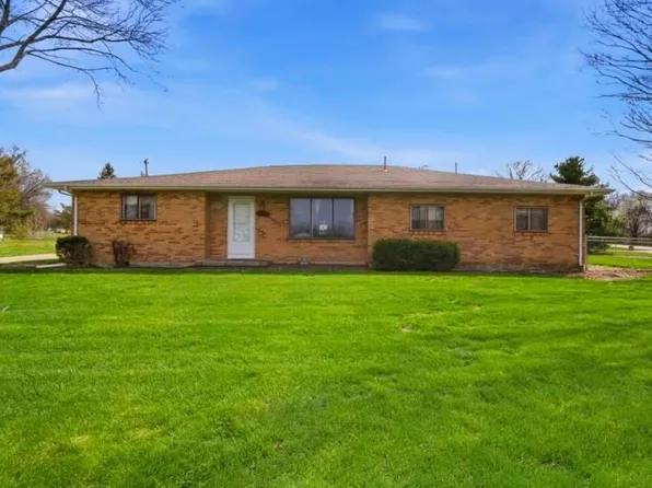 6020 Studebaker Rd, Tipp City, OH 45371