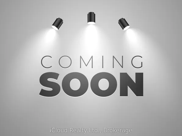 1321 Saint James Ave, Mississauga, ON L5E 1J3