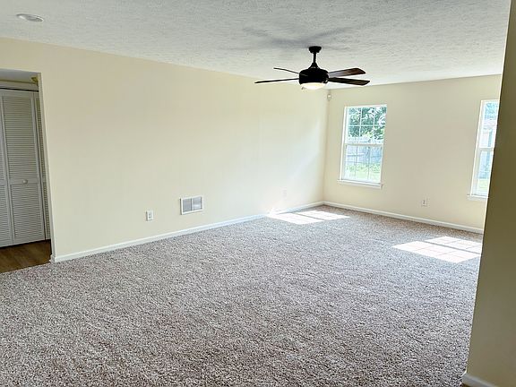 4th image of 2201 Fairweather Dr