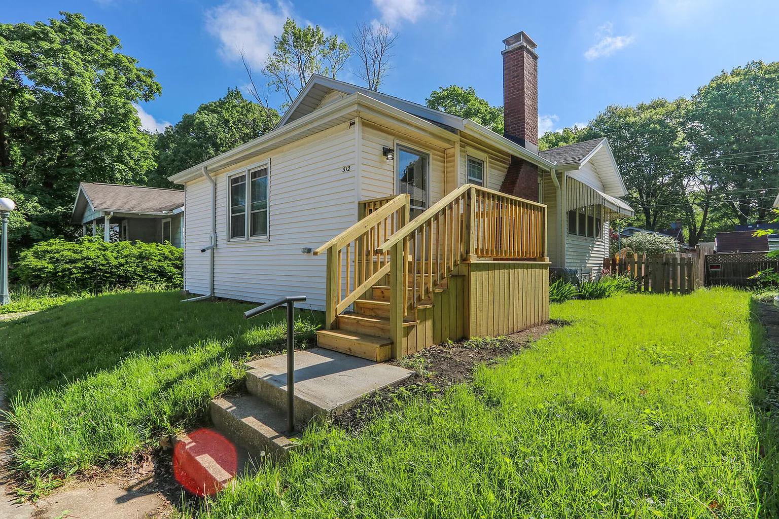 312 N Fair St photo 1