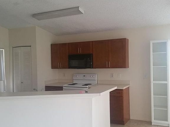 5th image of 9999 Summerbreeze Dr APT 203