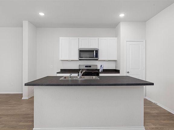 4th image of 133 Varner Way
