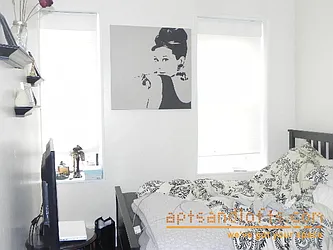 Rented by aptsandlofts.com