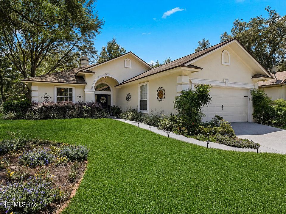 1st image of 1529 STONEBRIAR Road