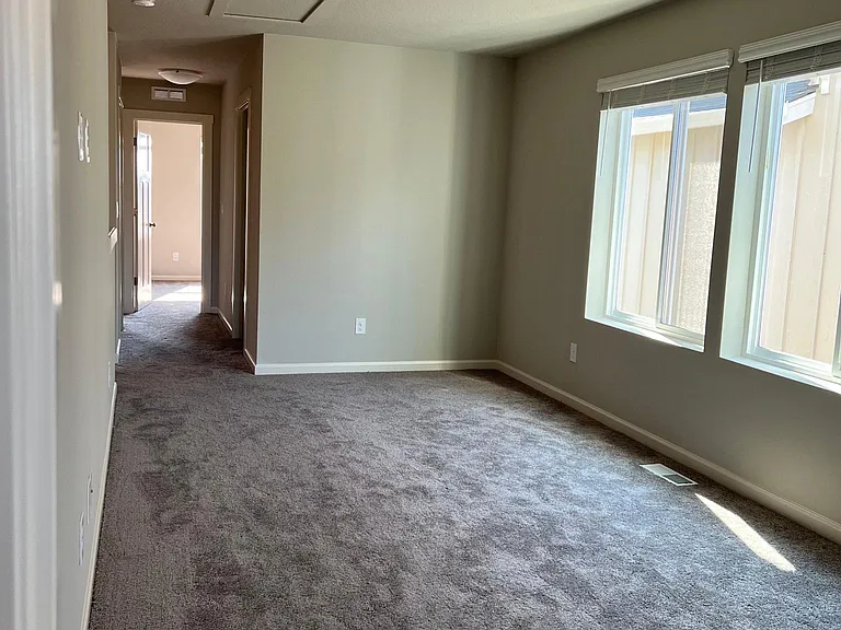 7502 SE Blanton St — Photo 7