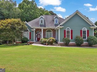 2195 Misty Oaks Dr, Buford, GA 30519