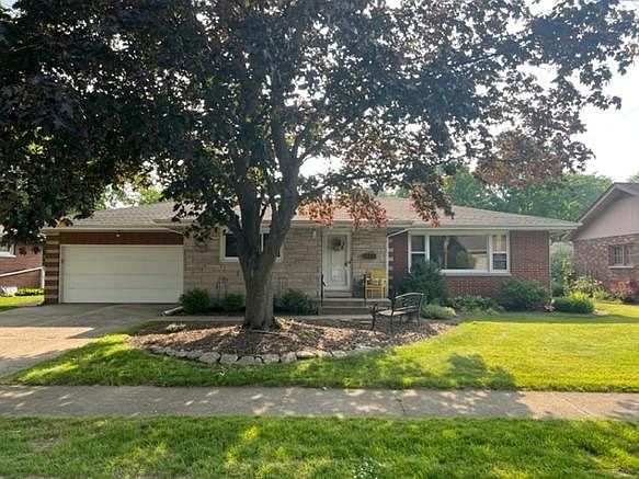 1st image of 2205 Linden Dr