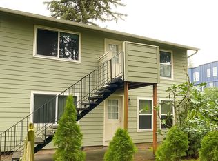 18533 SE Yamhill St, Portland, OR 97233