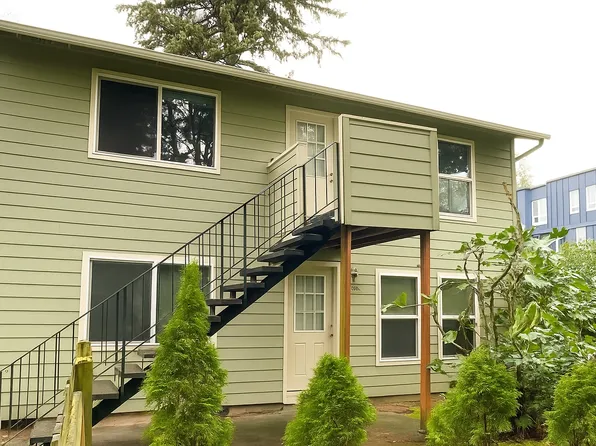 18533 SE Yamhill St, Portland, OR 97233