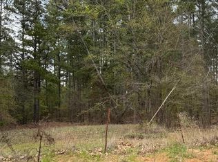 2 E Country Club Rd, Hallsville, TX 75650