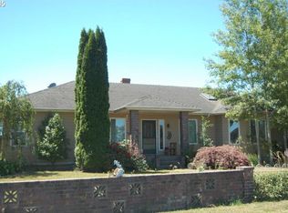 11951 SW Peavine Rd, McMinnville, OR 97128