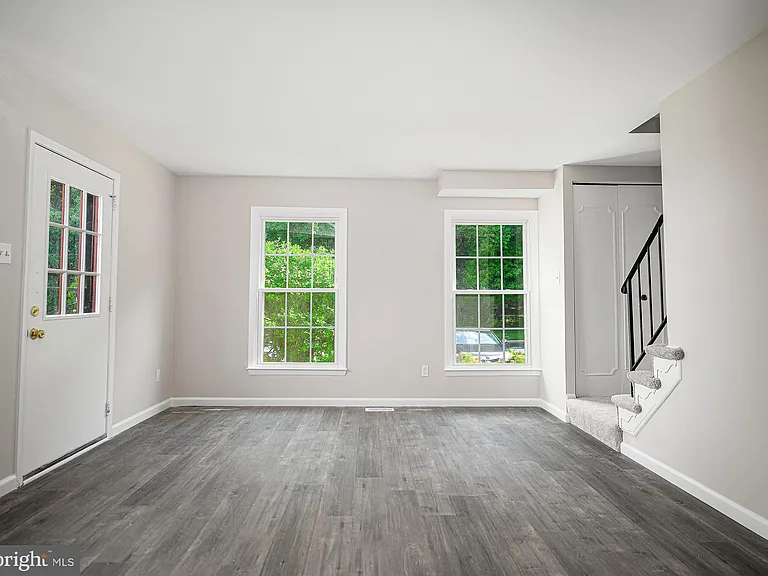 15 Burnsway Ct #9G — Photo 7
