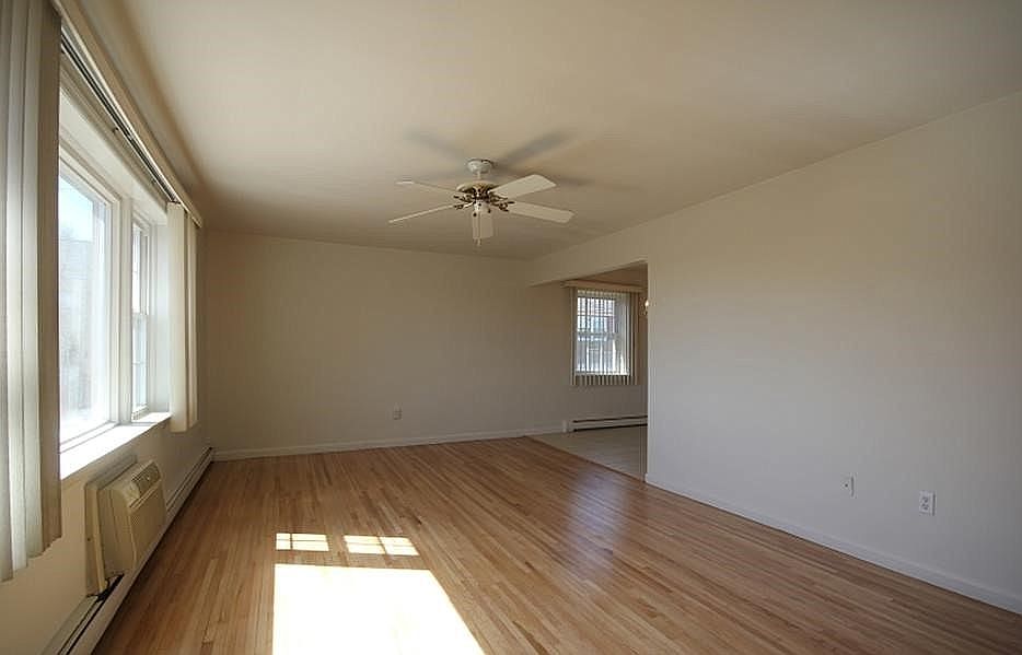 605 Grove St, Clifton, NJ 07013 Zillow