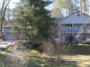 513 Country Club Dr, Gadsden, AL 35901