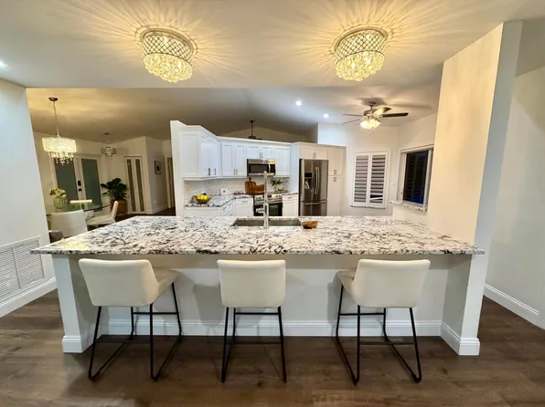 14211 Appalachian Trail, Davie, FL 33325