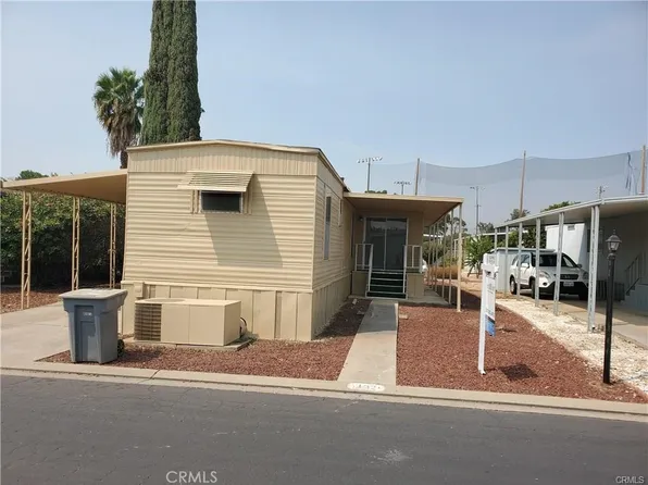 2240 Golden Oak Ln Space 132, Merced, CA 95341