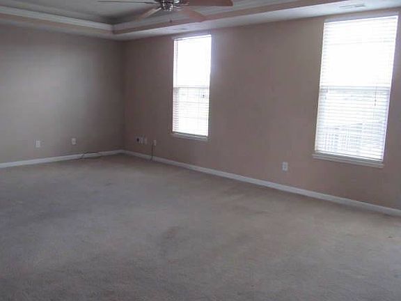 2nd image of 1377 N Salem Ct