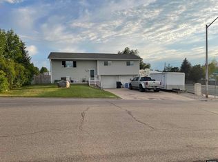 479 Twin Ridge Ave, Evanston, WY 82930