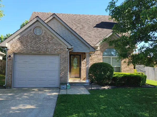 135 W Chopin Way, Georgetown, KY 40324