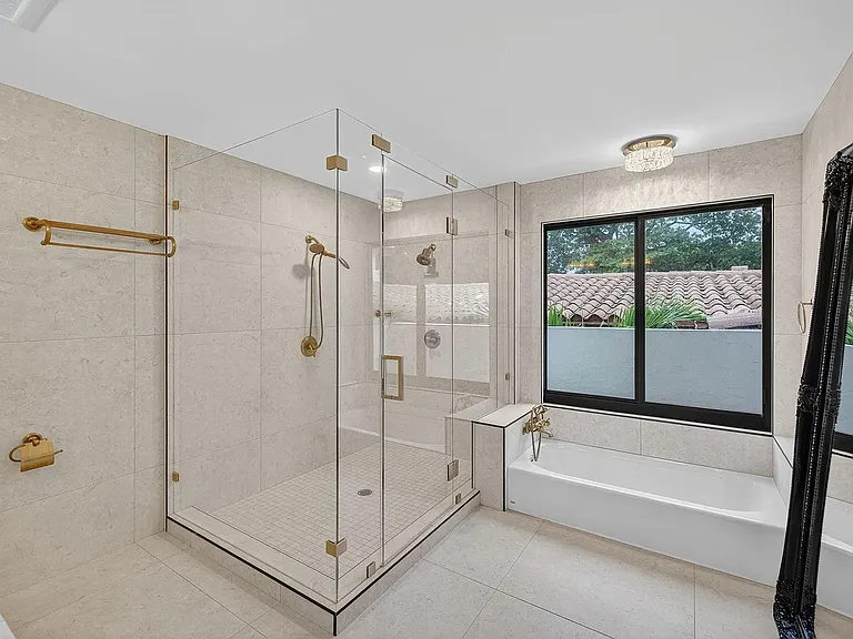 2616 Acacia Ct — Photo 12