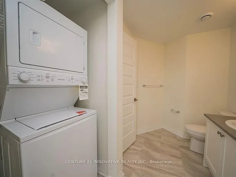 58 Adam Sellers St #212 — Photo 20