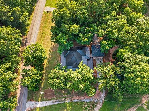 3rd image of 269 Martin Dairy Rd