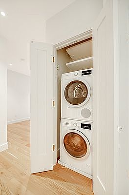 4th image of 1153 President St APT 2C