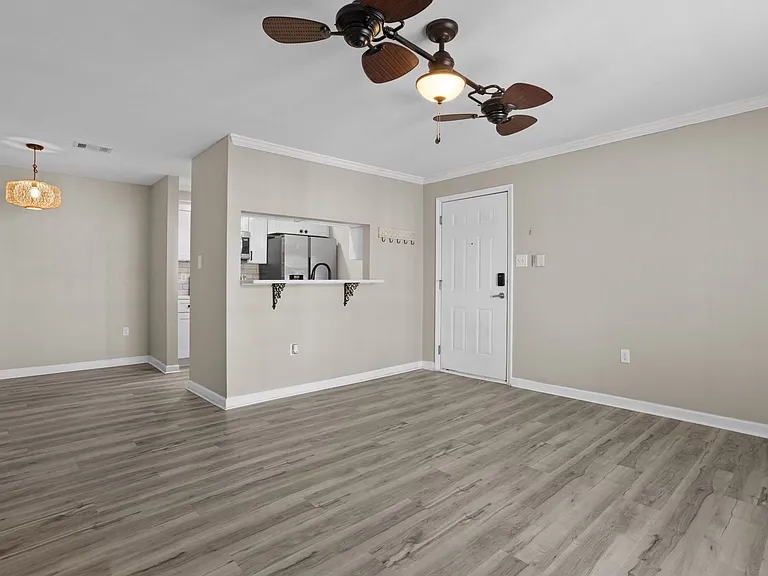2421 Beachview Dr #H06 — Photo 4