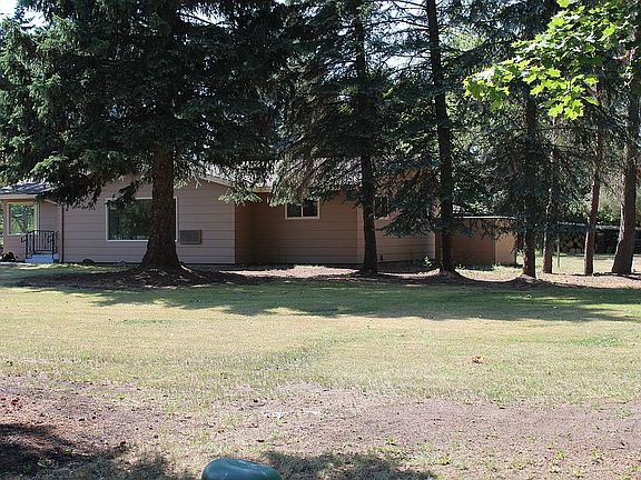 4th image of 280 Bad Rock Dr