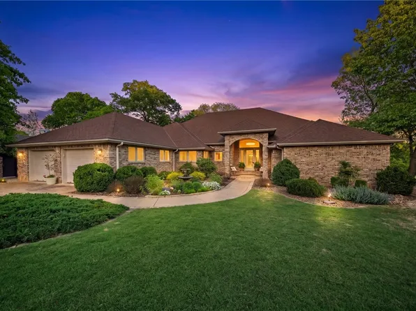 16 Ellwood Cir, Bella Vista, AR 72715
