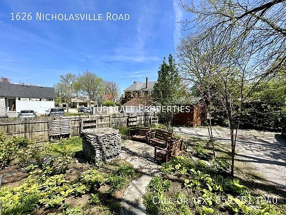 4th image of 1626 Nicholasville Rd