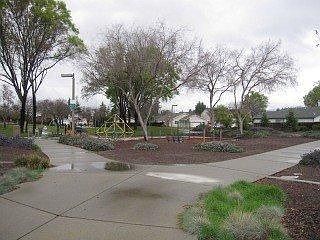 4th image of 285 Clearpark Cir