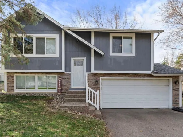 8509 Morgan Ln, Eden Prairie, MN 55347