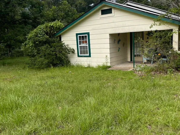 534 Smith Rd, Carson, MS 39427