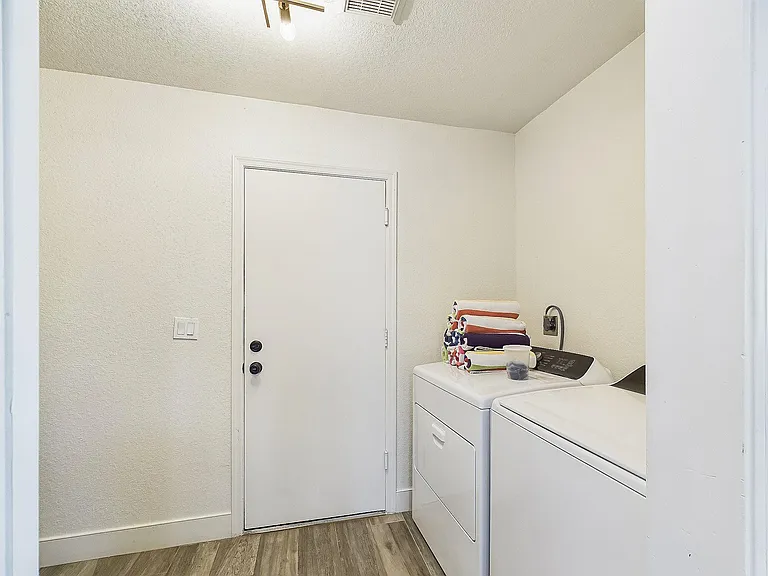 6245 E Janice Way — Photo 29