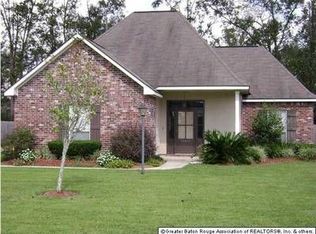 38427 Silverstone Ave, Prairieville, LA 70769