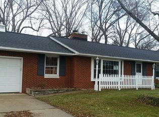 207 Belmont Ct, Michigan City, IN 46360